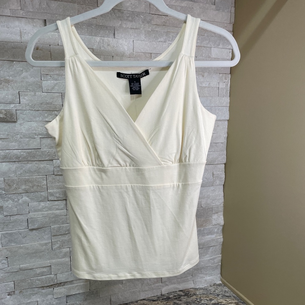 Scott Taylor Dressy Tank Cream Small New With Tags!!
